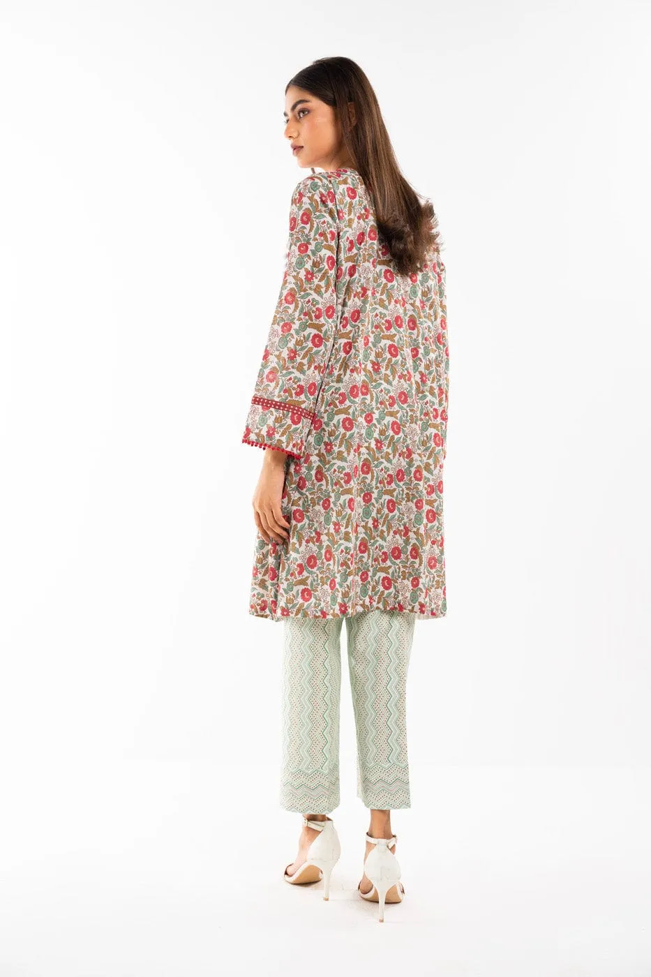 2 Pc Printed Lawn Shirt With Cambric Trouser