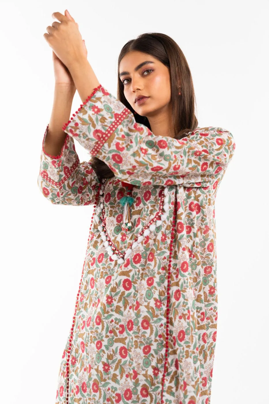 2 Pc Printed Lawn Shirt With Cambric Trouser