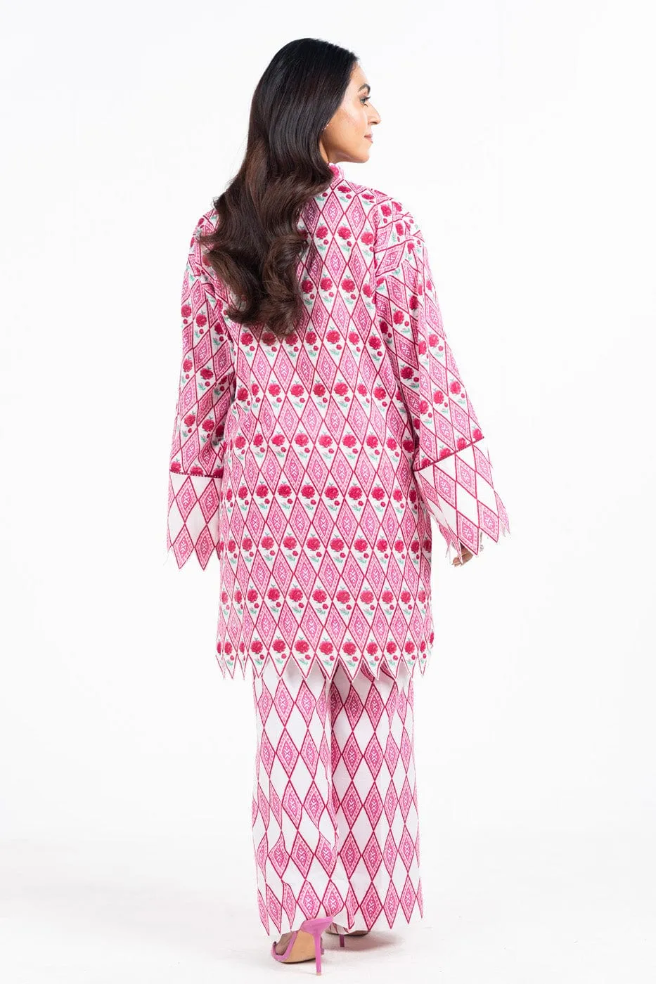 2 Pc Printed Lawn Suit With Cambric Trouser