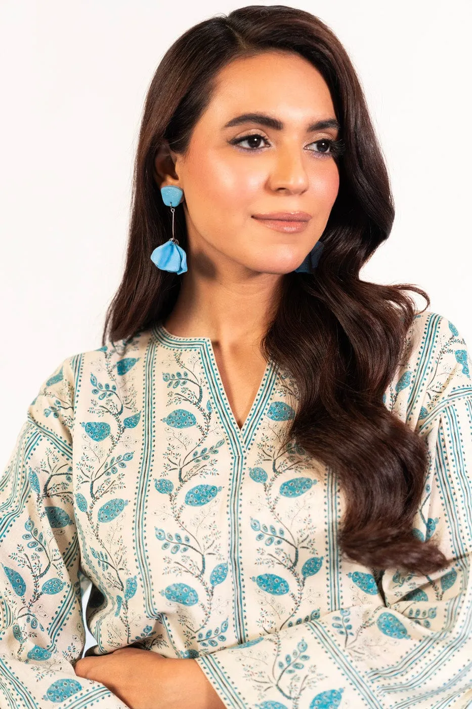 2 Pc Printed Silver Lawn Shirt With Cambric Trouser
