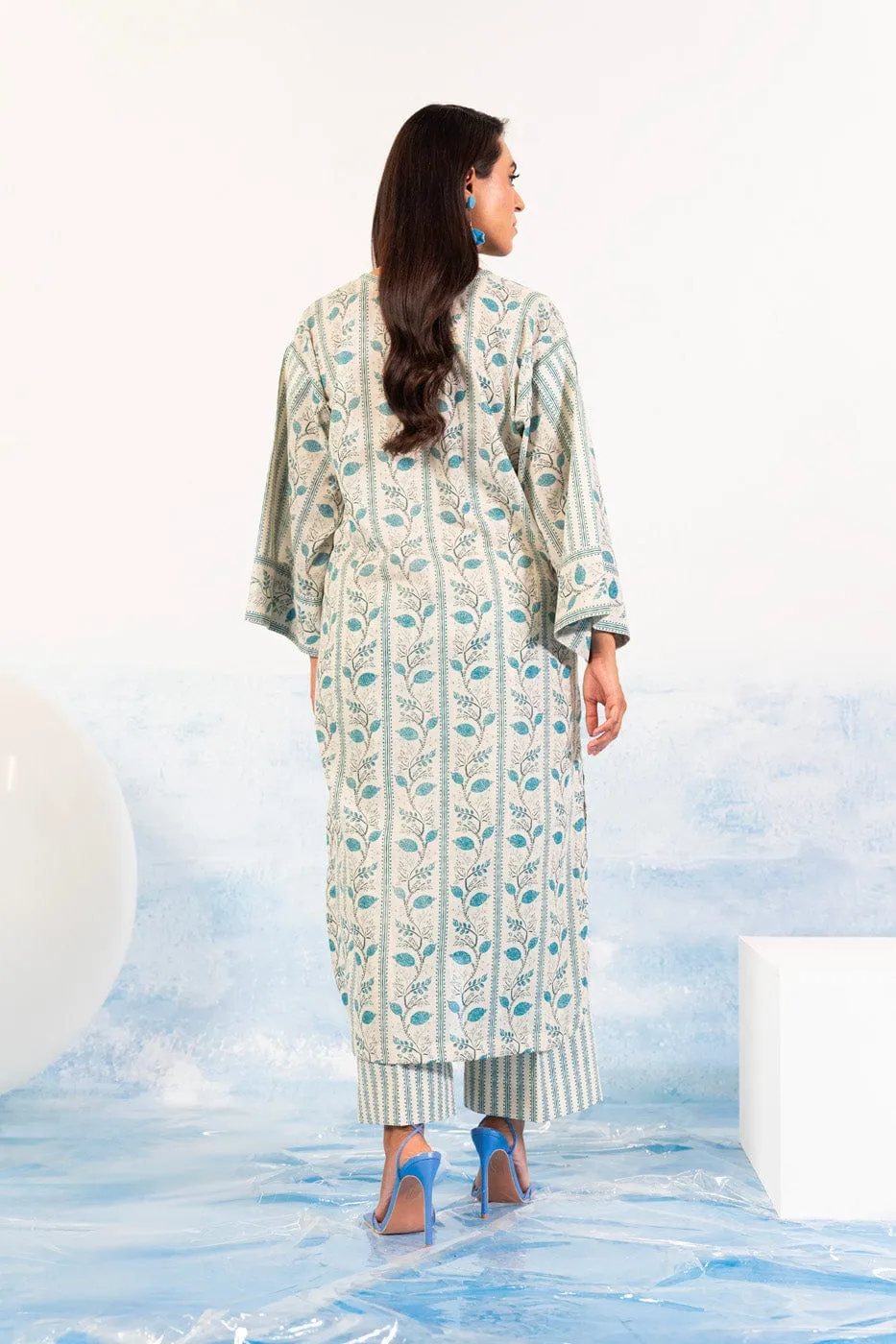 2 Pc Printed Silver Lawn Shirt With Cambric Trouser