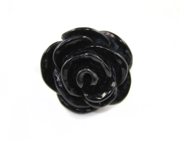 Silver Tone Flower Ring