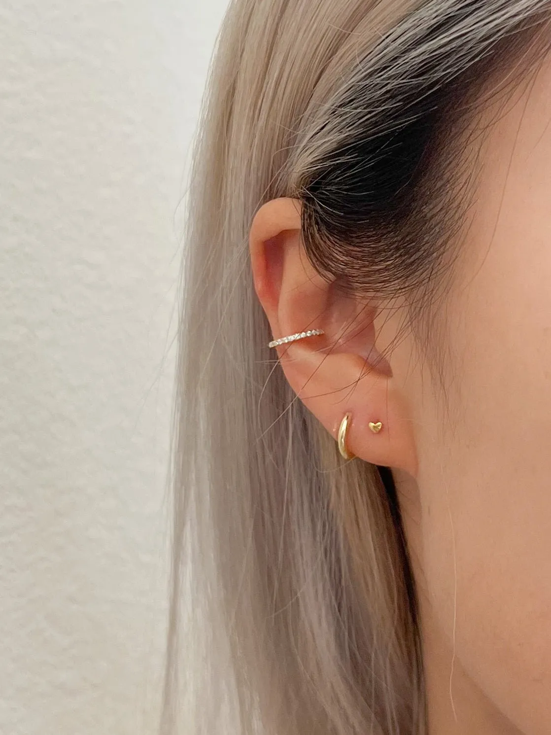 Simple Huggies in Gold