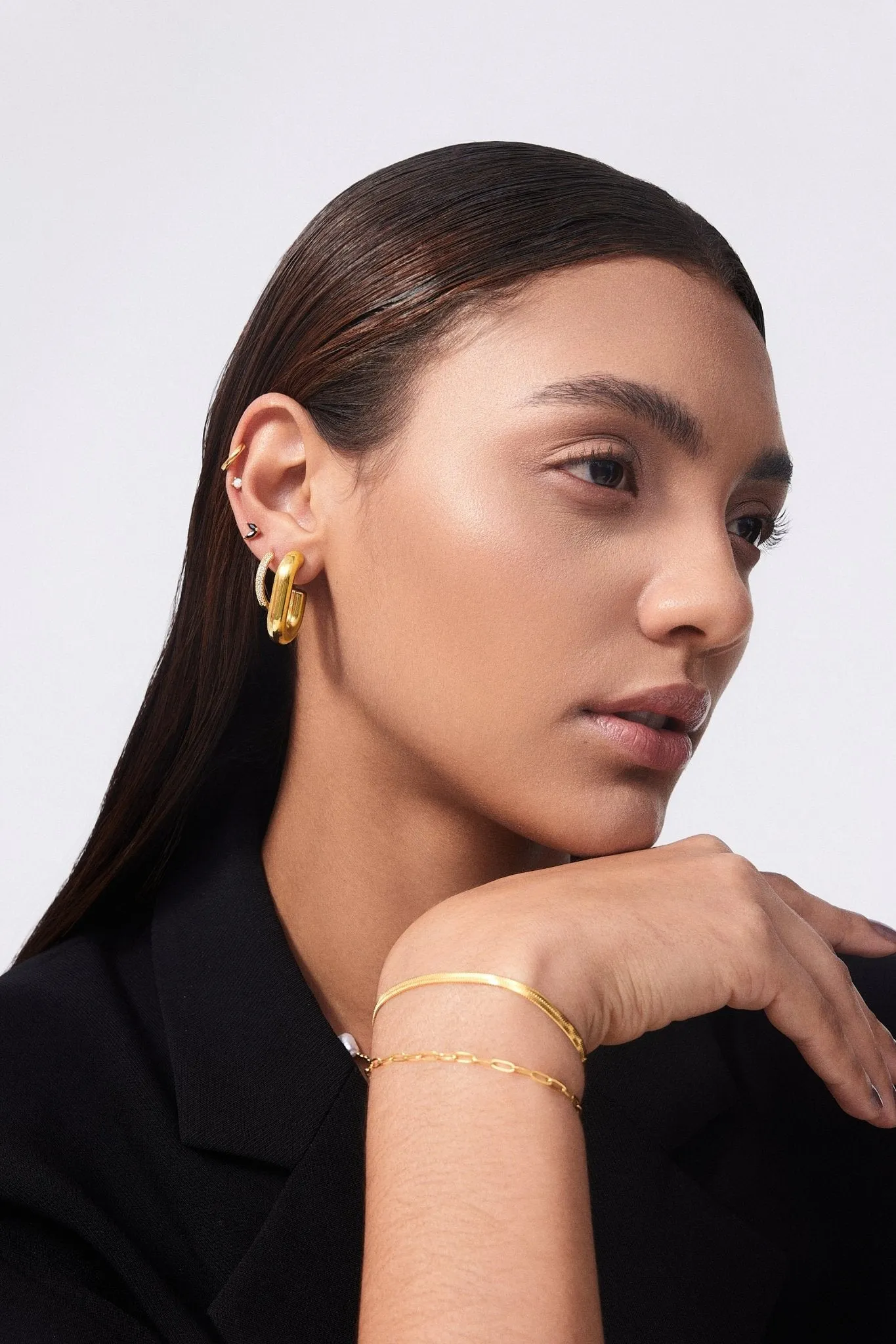 Simple Huggies in Gold