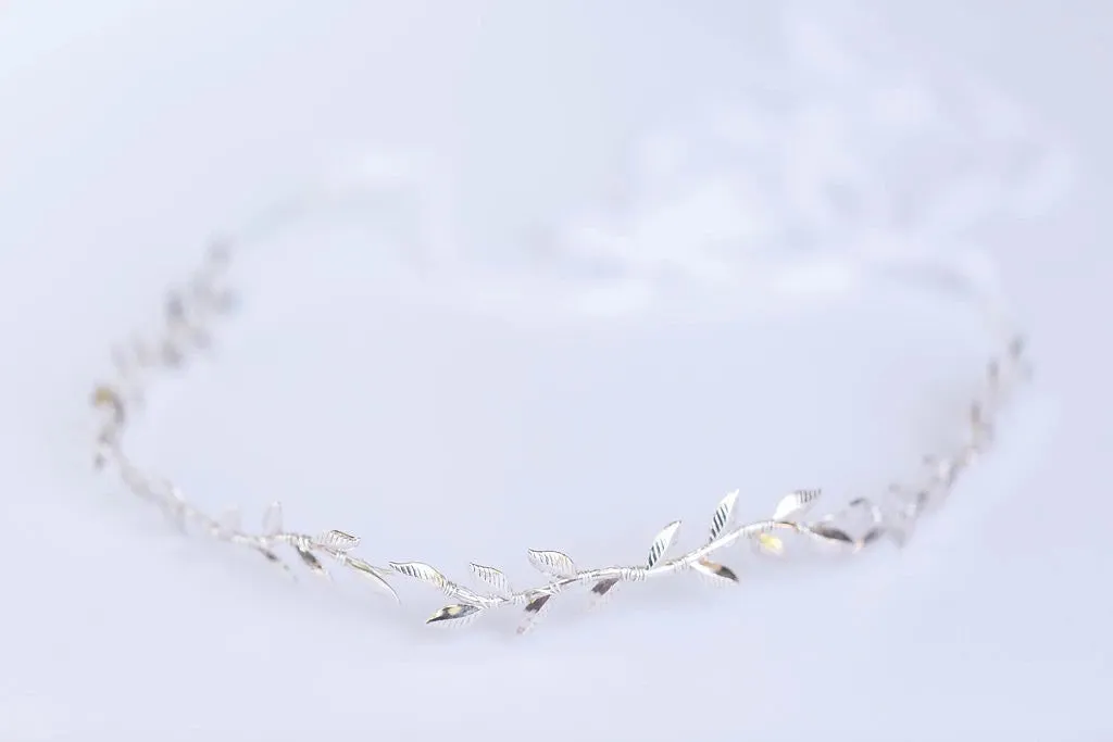 Simple Leaf Vine Bridal Circlet