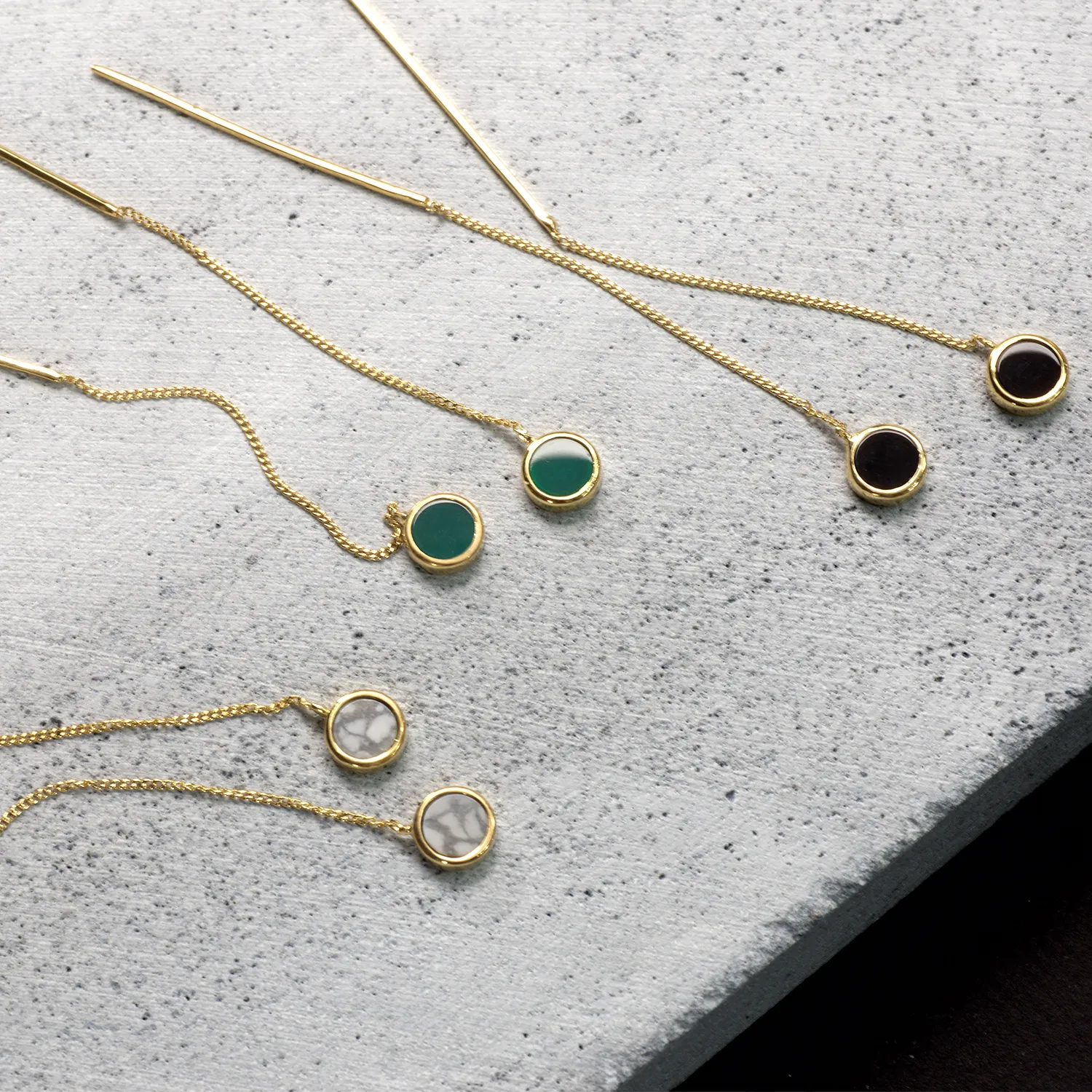 Simple mind thread Earrings - Silver