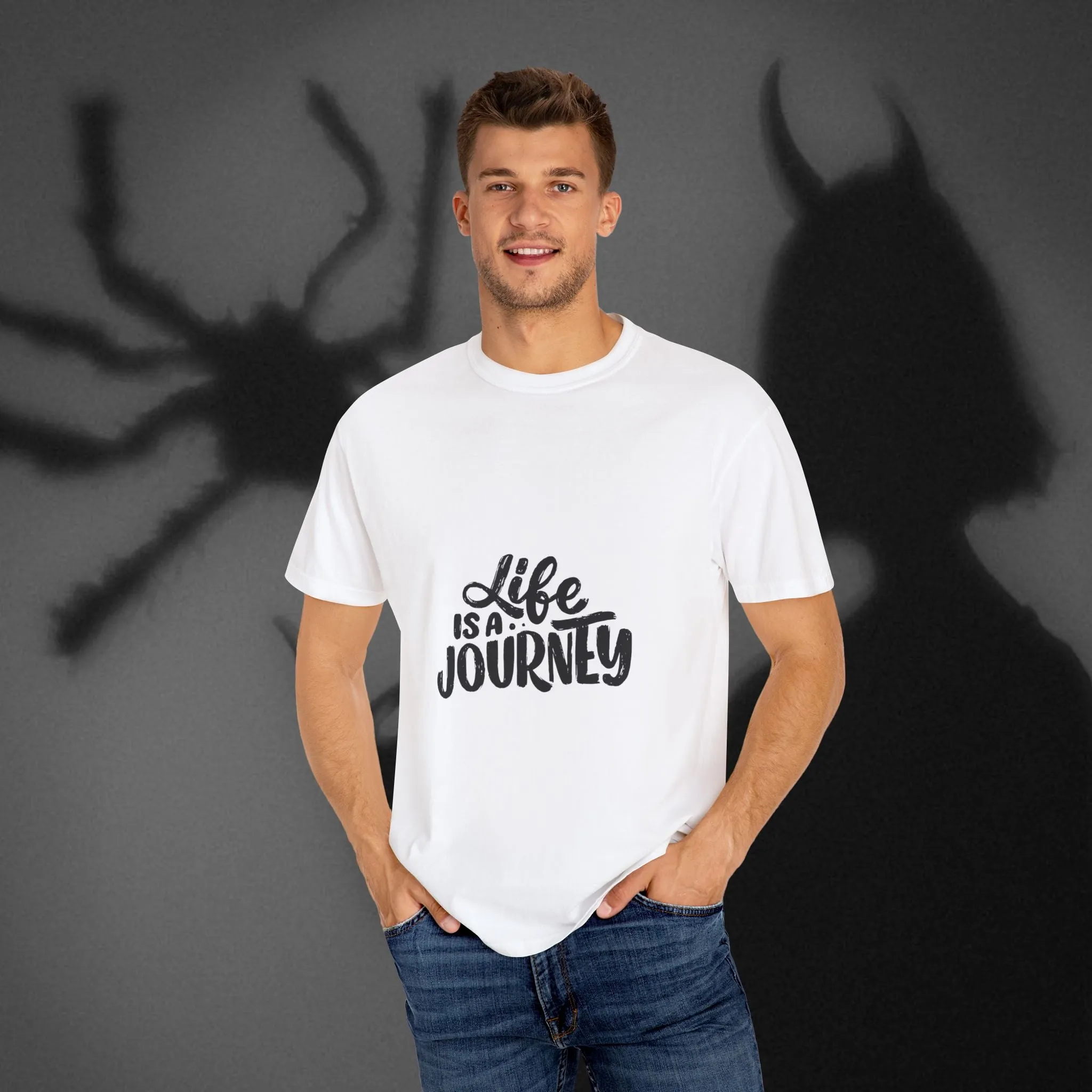 T-shirt Life Is A Journey