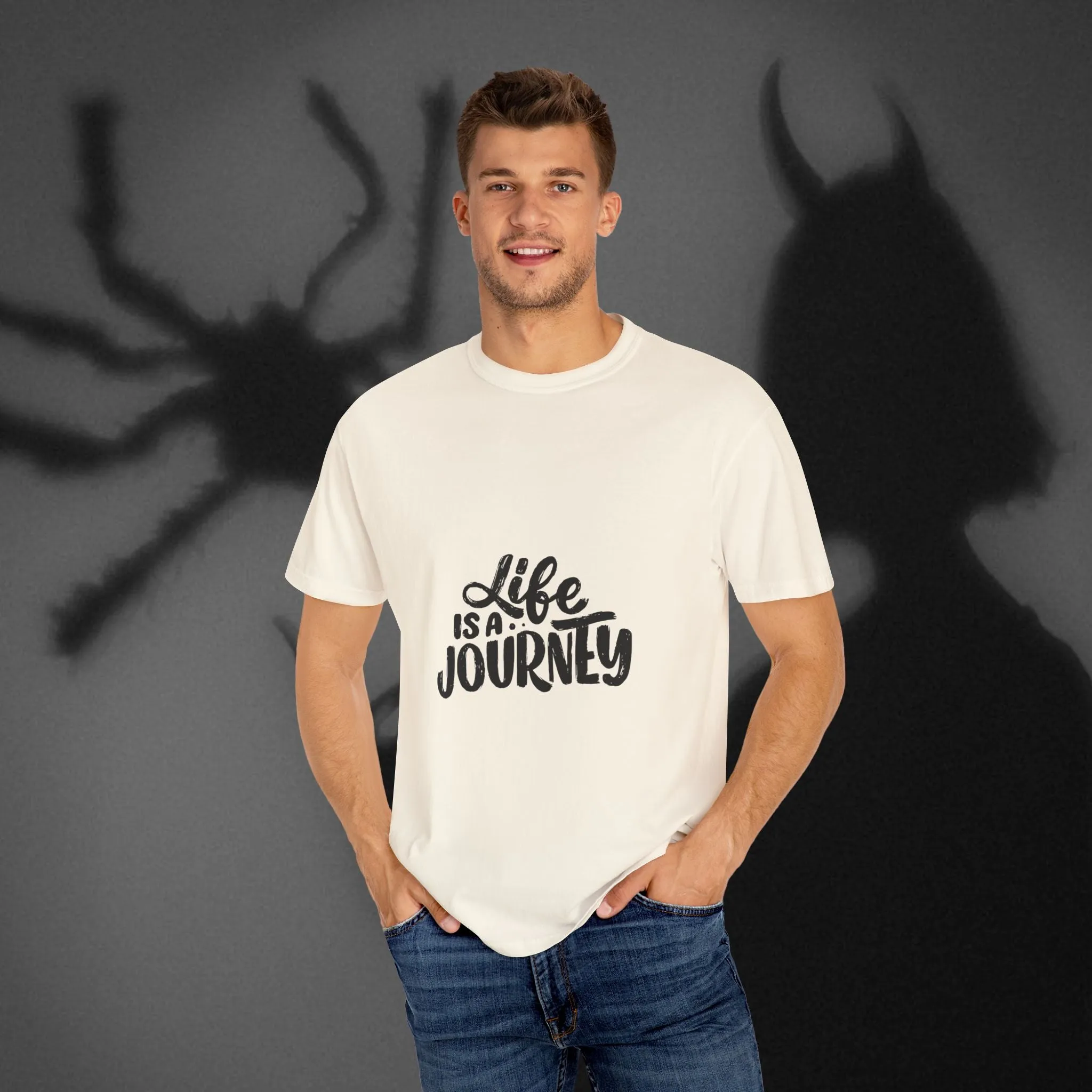 T-shirt Life Is A Journey