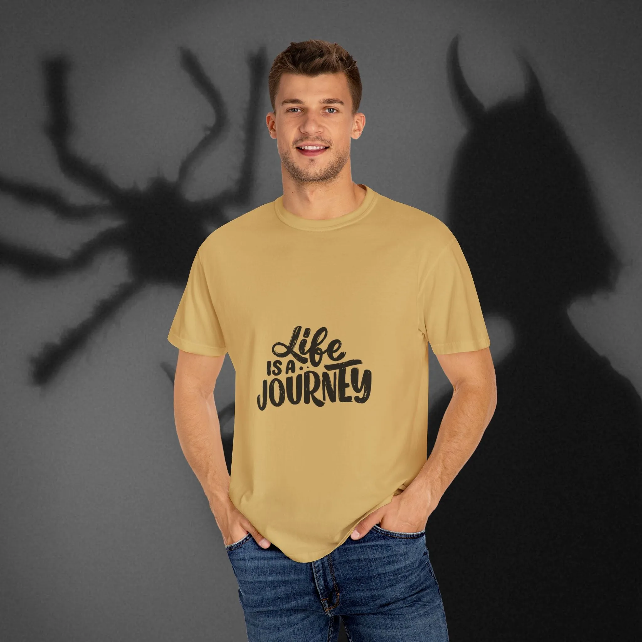 T-shirt Life Is A Journey